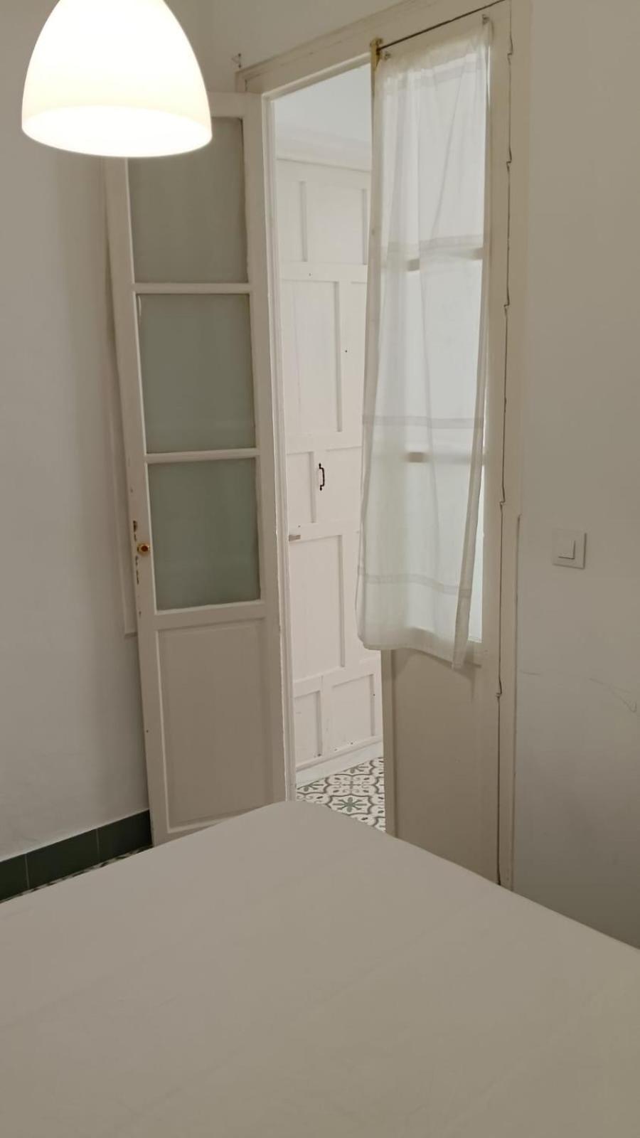 California Apartament Dos De Mayo Севиля Екстериор снимка